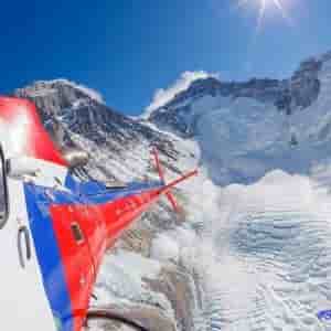 Mountain Everest-Base-Camp-Helicopter-Tour