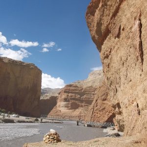 How to Reach Upper Mustang