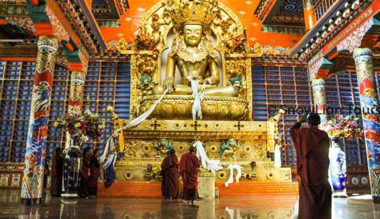 Hub of Tibetan Civilization Tour
